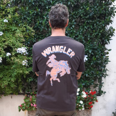 T-SHIRT GRAPHIC