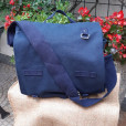 Tascapane tedesco, Blu