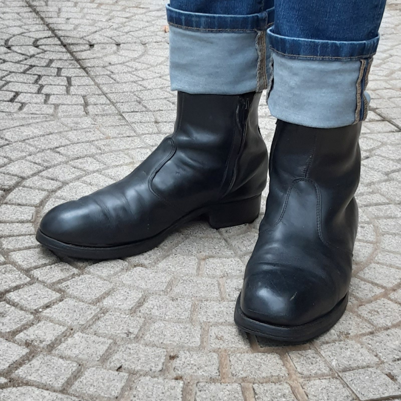 Stivaletto corto hotsell