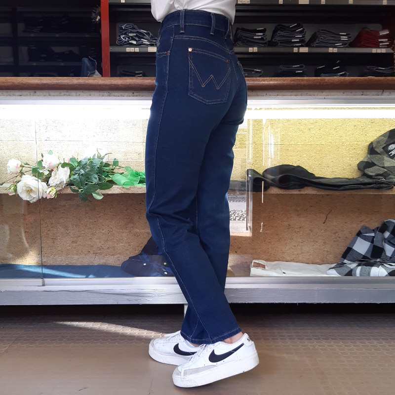 JEANS D. MOM